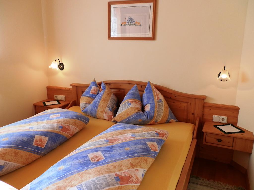 Kollerhof Apartman Schlanitzen Szoba fotó